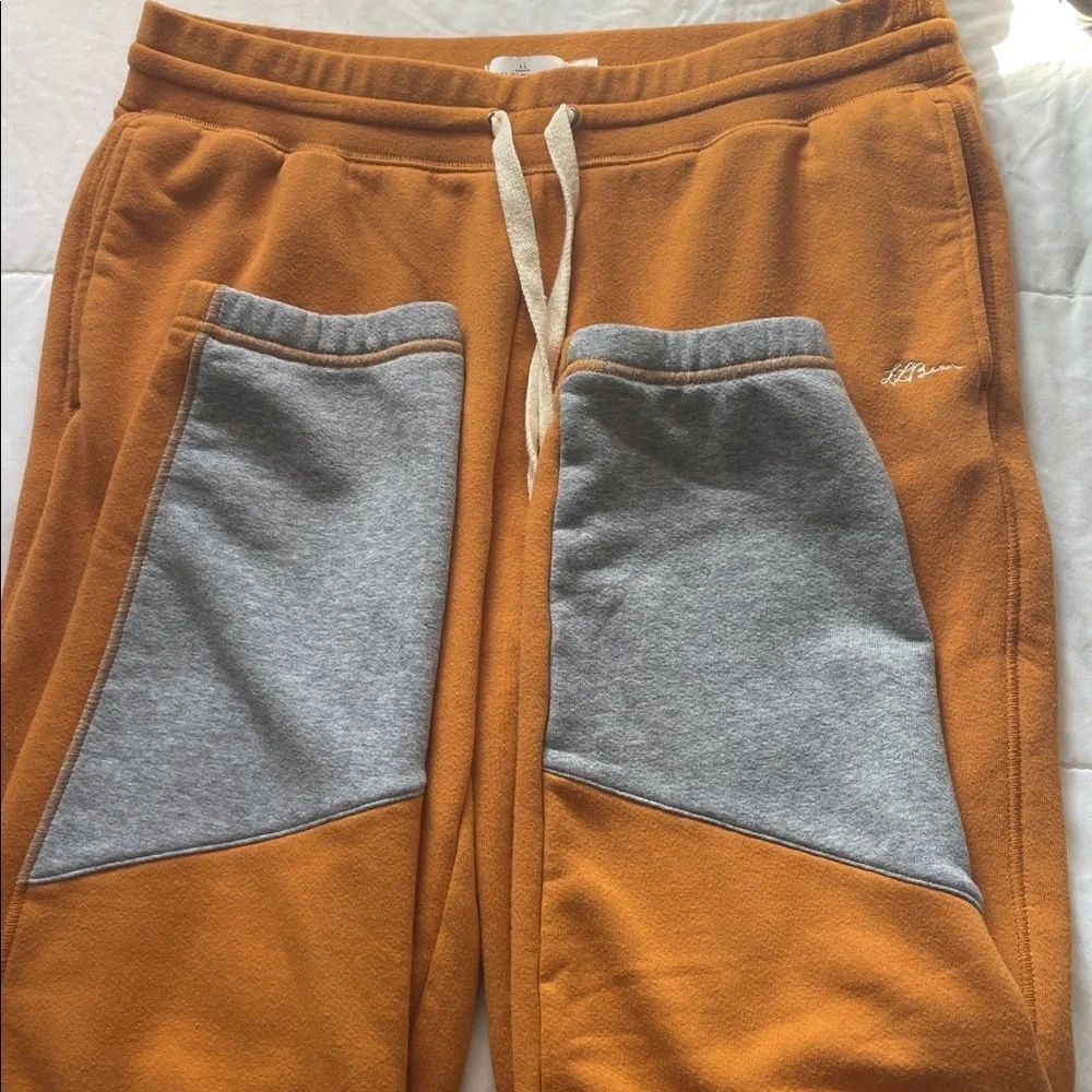 LL Bean Women’s Signature Orange Jogger w/ Gray Detail Drawstring Waistband - M